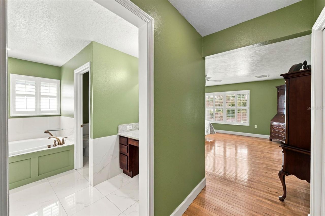 115 Hickory Creek Drive, Brandon, FL 33511 Photo