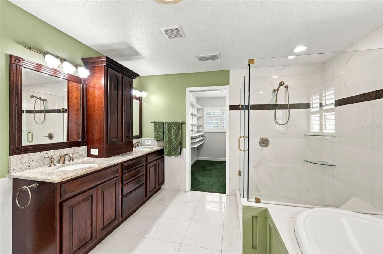 115 Hickory Creek Drive, Brandon, FL 33511 Photo
