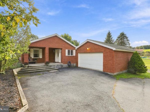 7 LITTLE POND LN, FROSTBURG, MD 21532