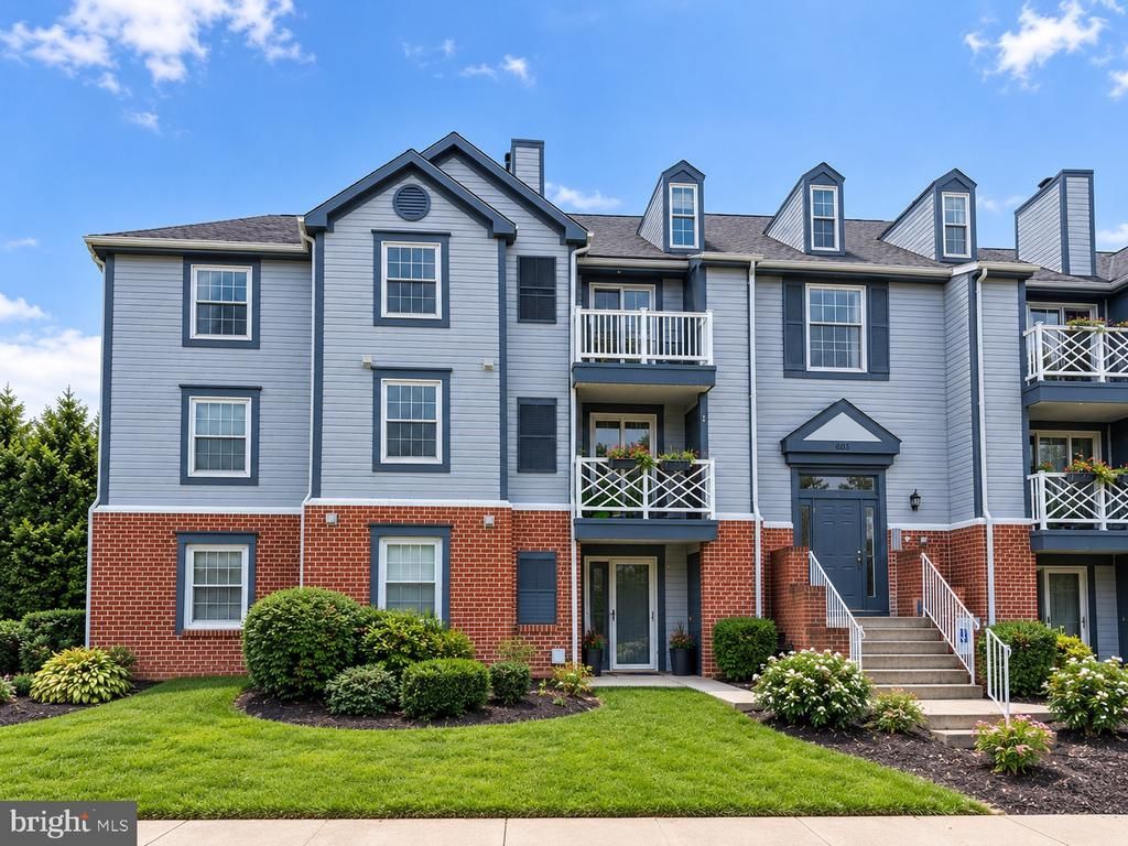 207 OAK LEAF CIRCLE , ABINGDON, MD 21009