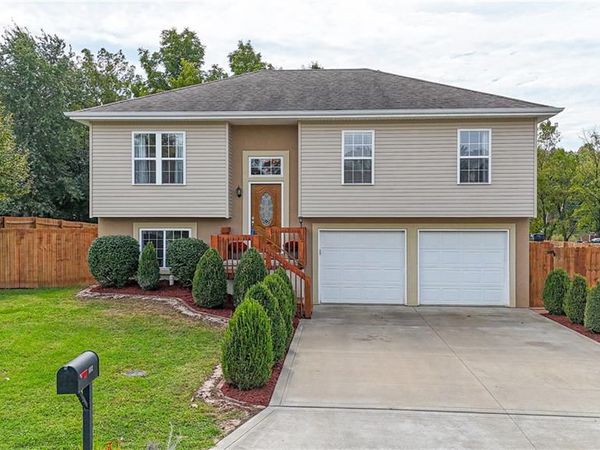 602 E 27th Street, Sedalia, MO 65301