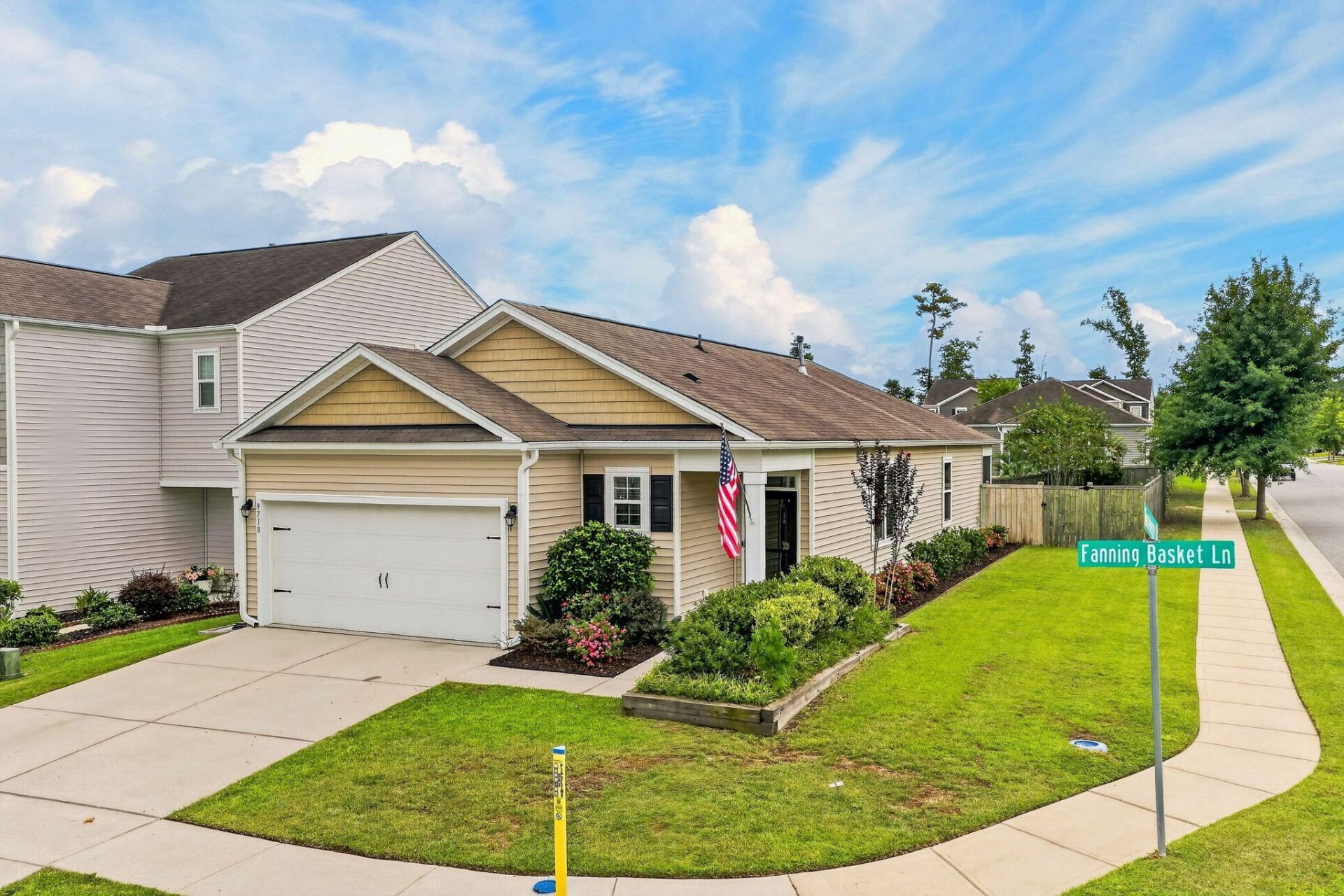 9718 Fanning Basket Lane Photo 36