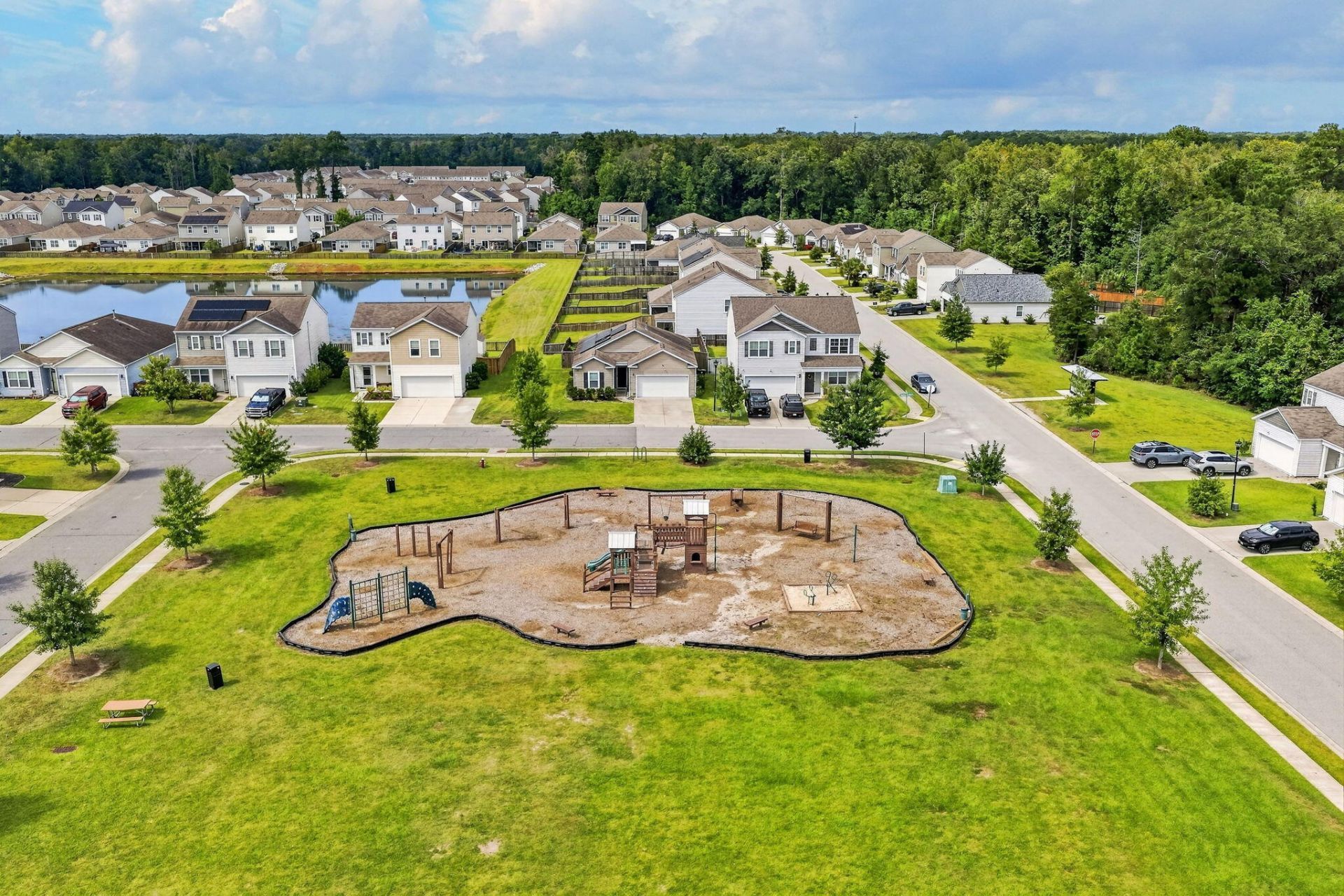 9718 Fanning Basket Lane Photo 44