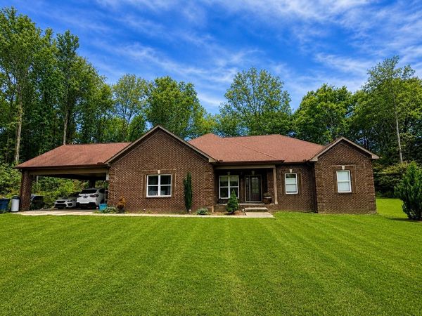 6734 Highway 41 N, Cedar Hill, TN 37032