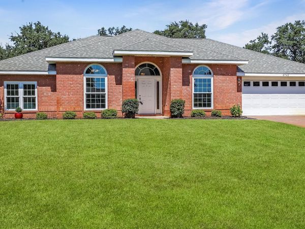 3742 Bengal Road, Gulf Breeze, FL 32563