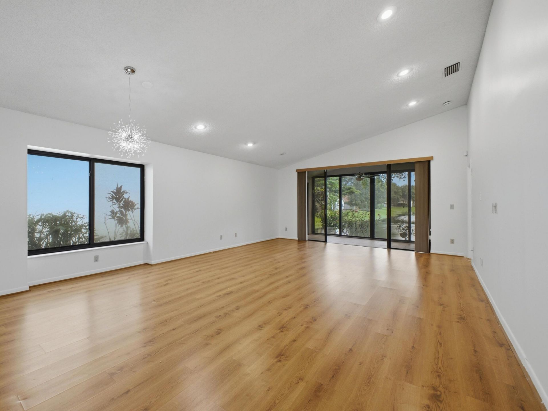 4803 Boxwood Circle, Boynton Beach, FL 33436 Photo