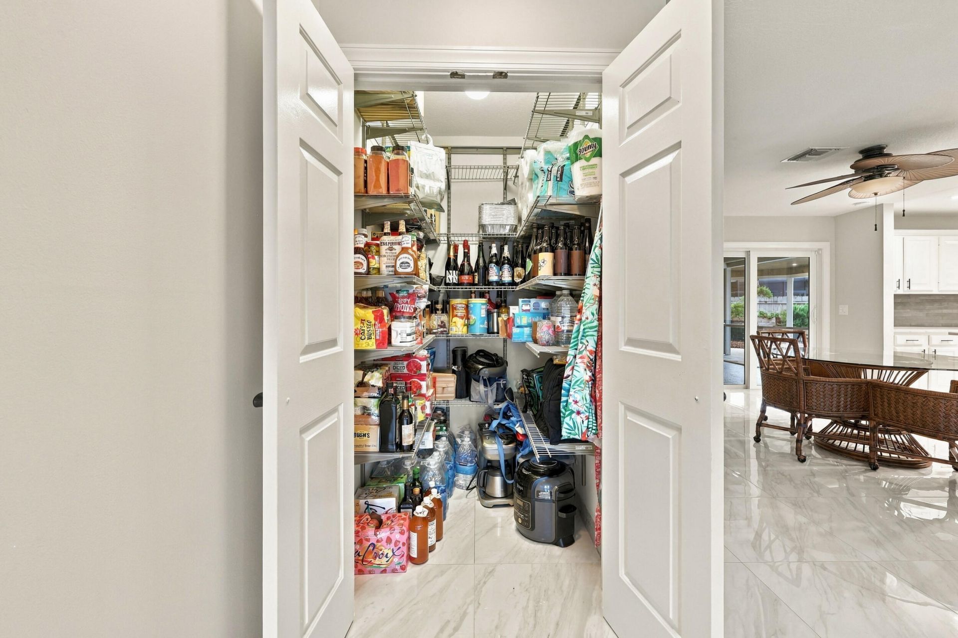 3590 Lakeview Drive, Delray Beach, FL 33445 Photo