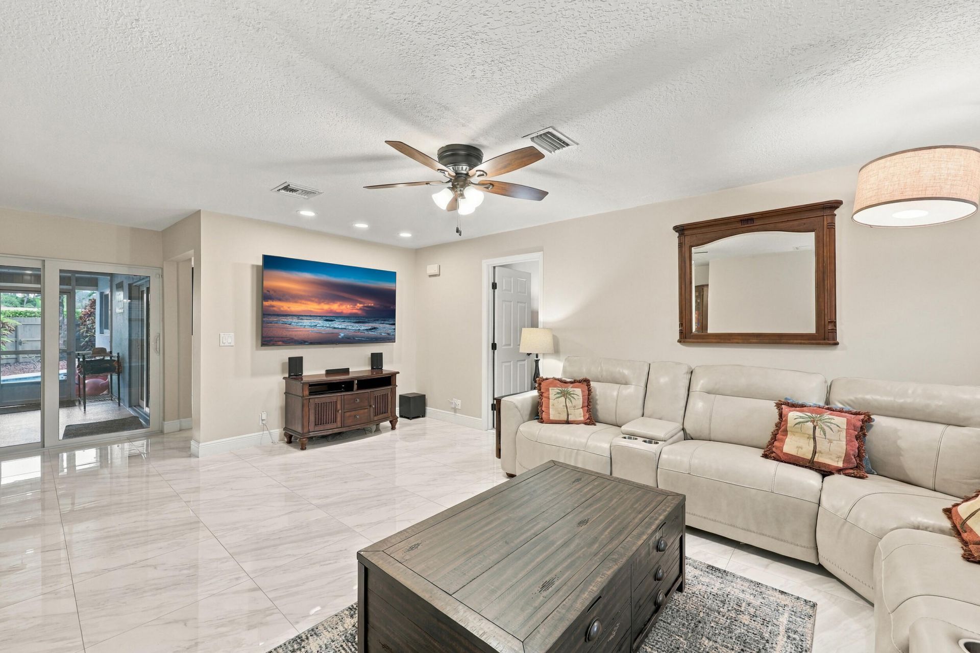 3590 Lakeview Drive, Delray Beach, FL 33445 Photo