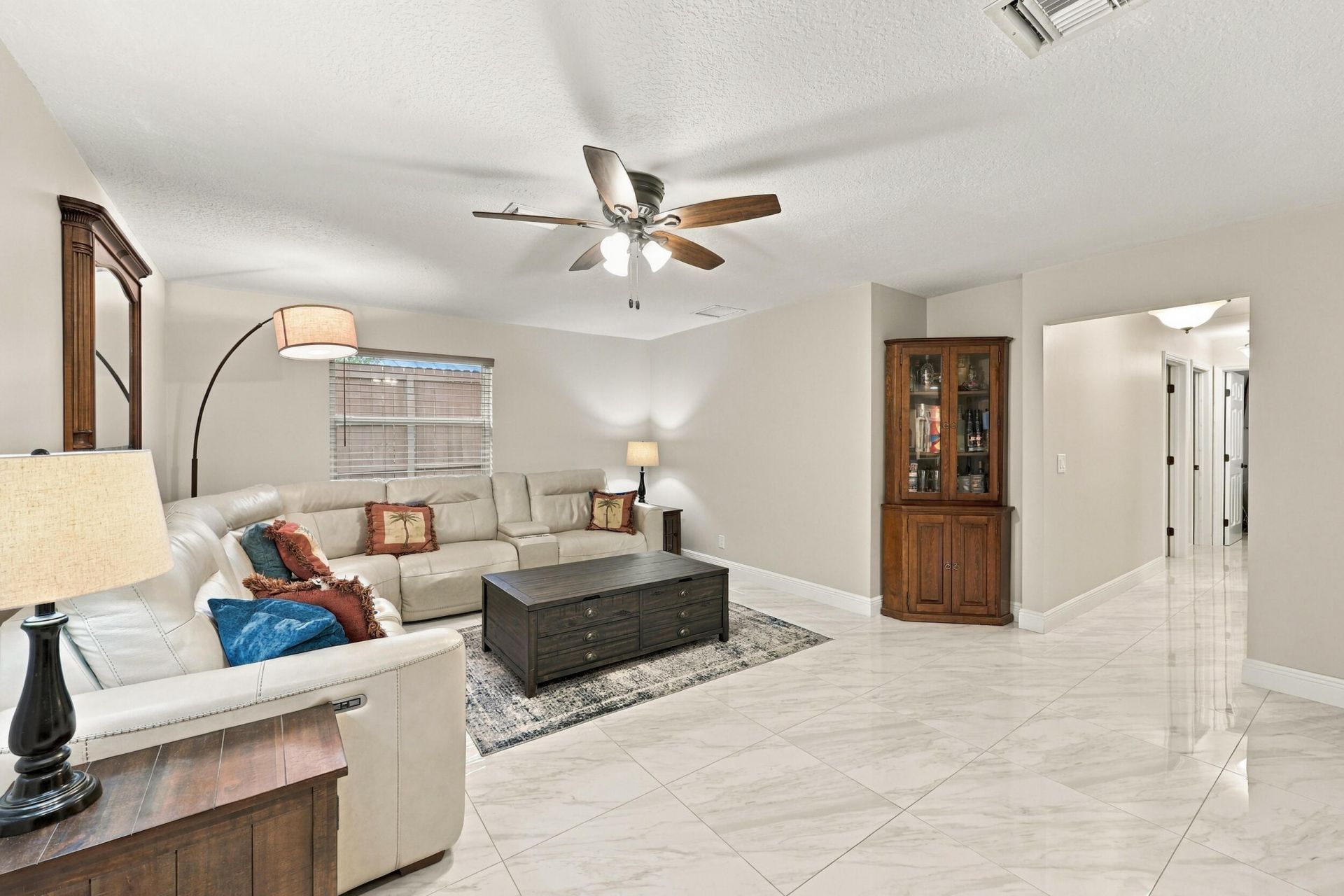 3590 Lakeview Drive, Delray Beach, FL 33445 Photo