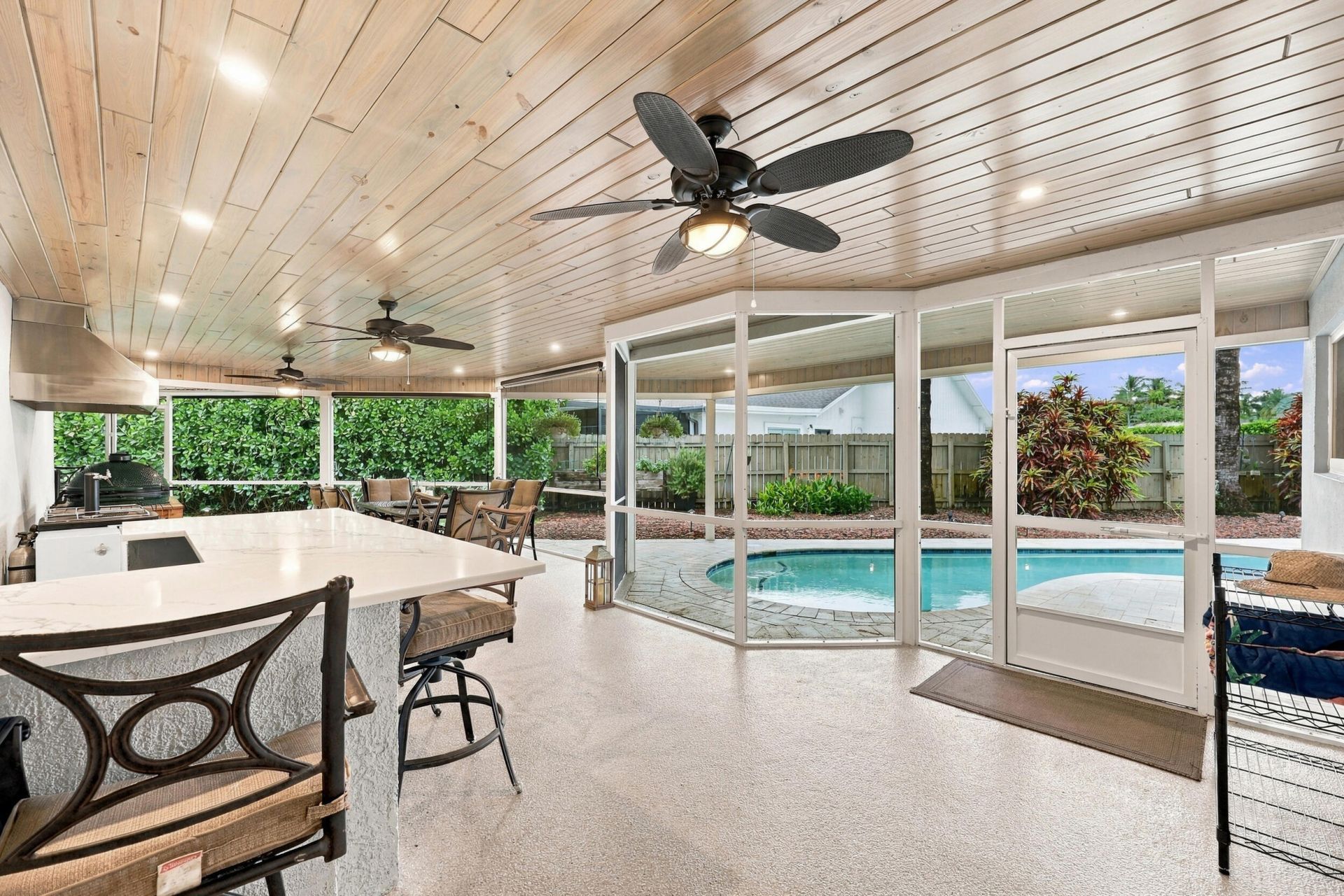 3590 Lakeview Drive, Delray Beach, FL 33445 Photo