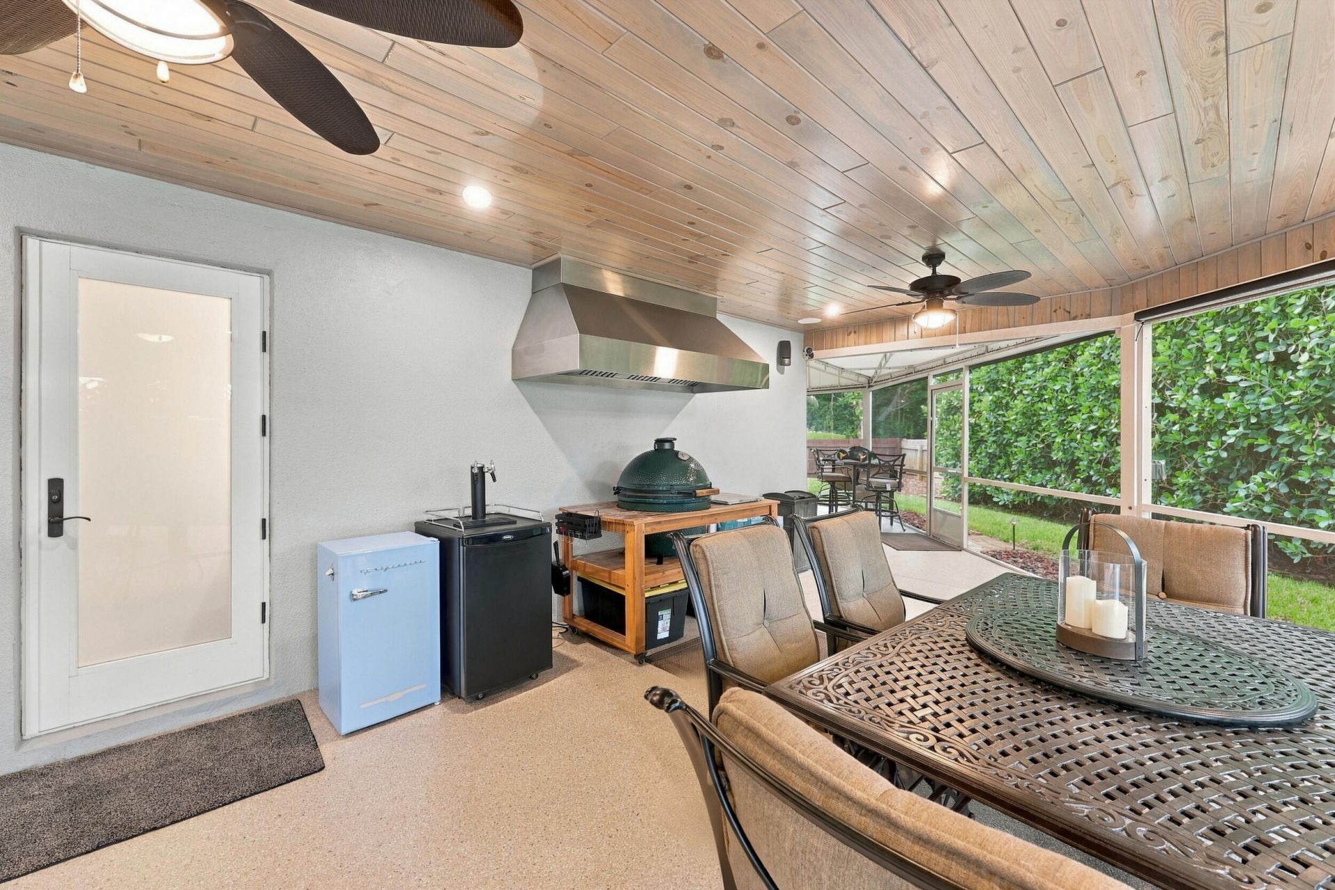 3590 Lakeview Drive, Delray Beach, FL 33445 Photo