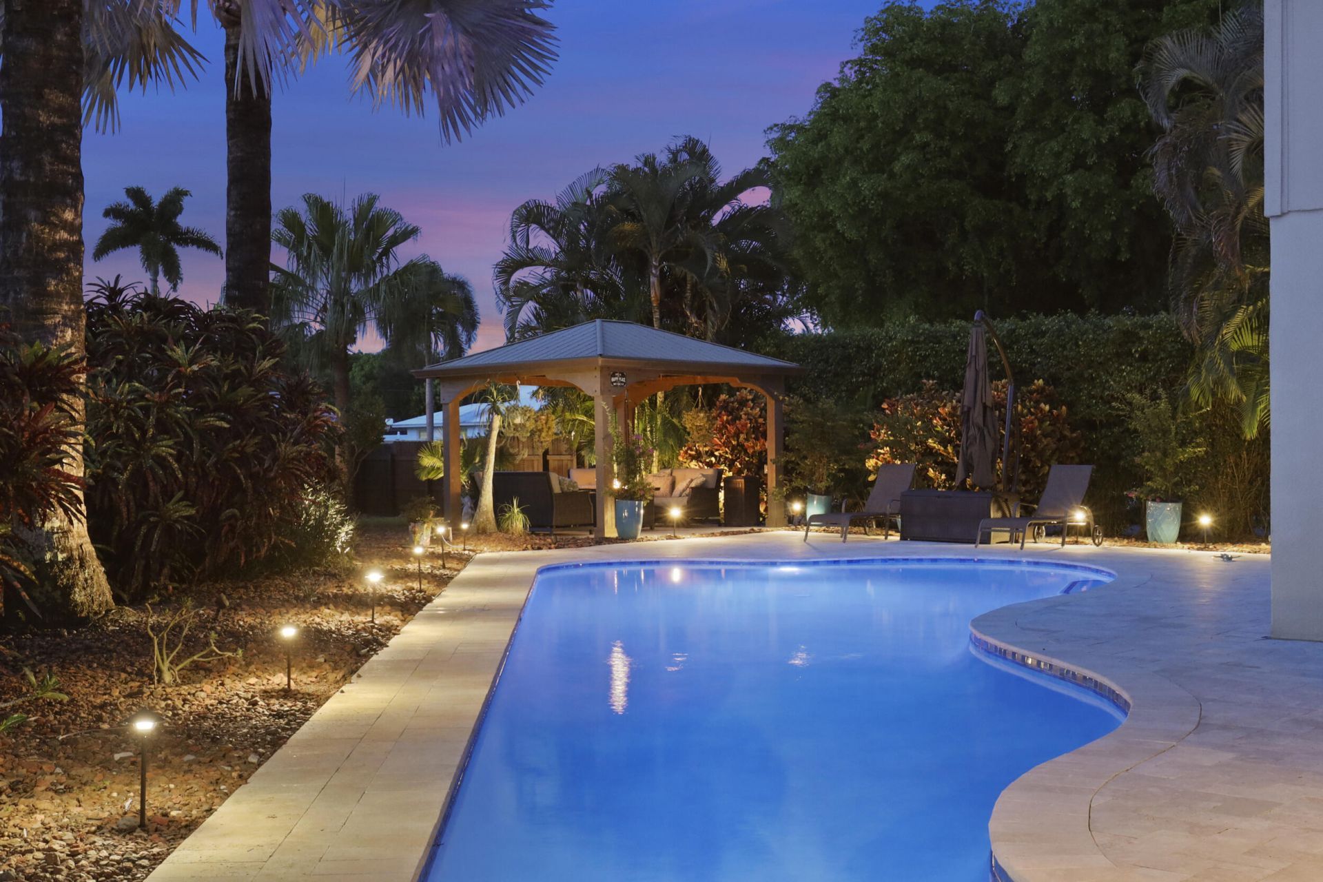 3590 Lakeview Drive, Delray Beach, FL 33445 Photo
