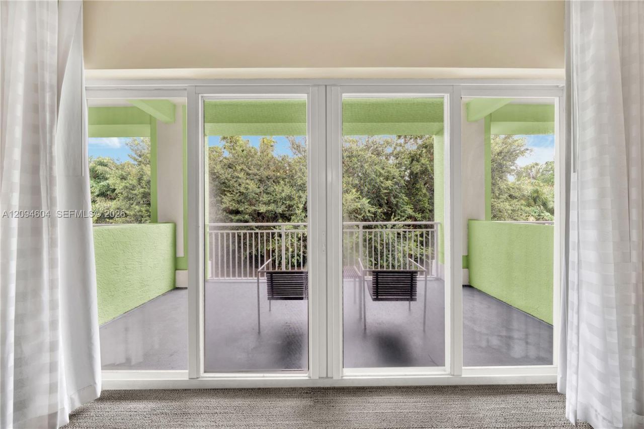 5300 NW 87th Ave , Unit 113, Doral, FL 33178 Photo