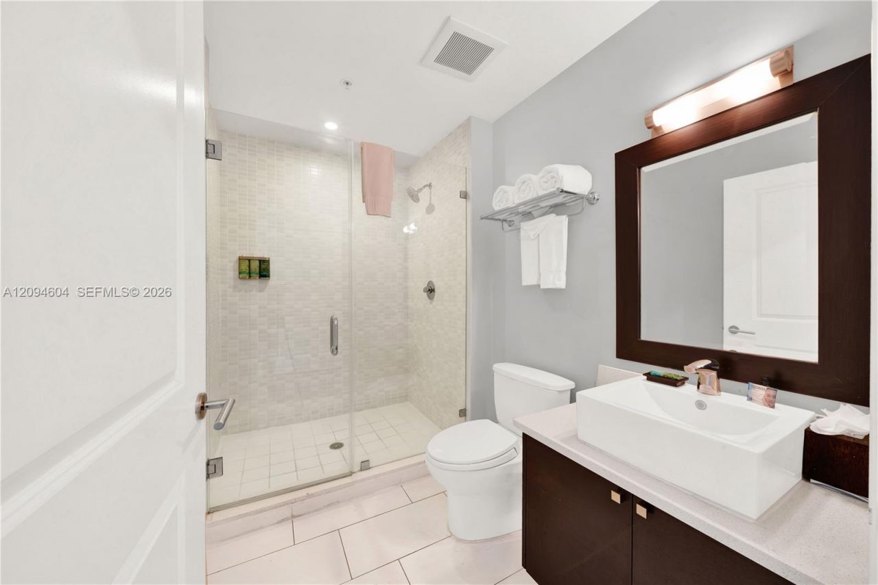 5300 NW 87th Ave , Unit 113, Doral, FL 33178 Photo