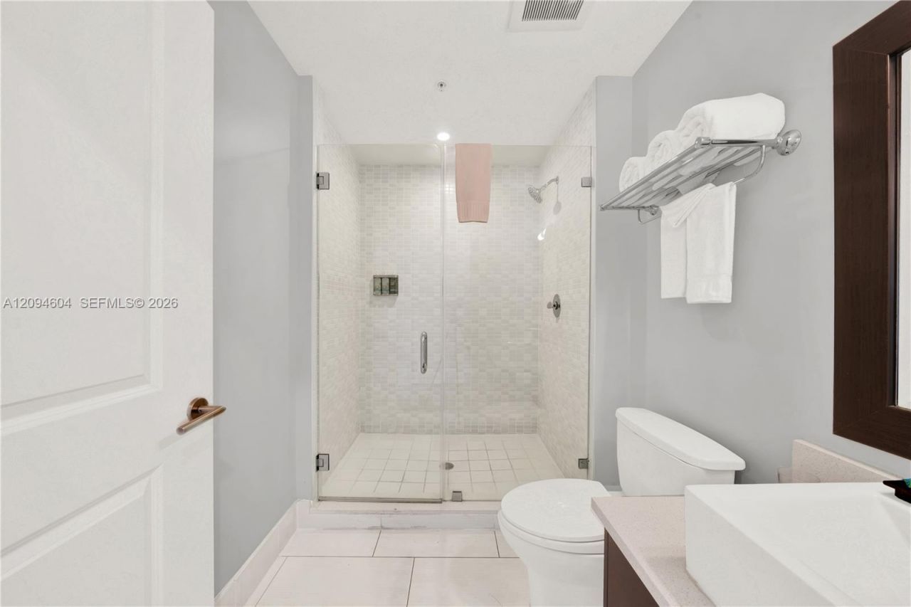 5300 NW 87th Ave , Unit 113, Doral, FL 33178 Photo