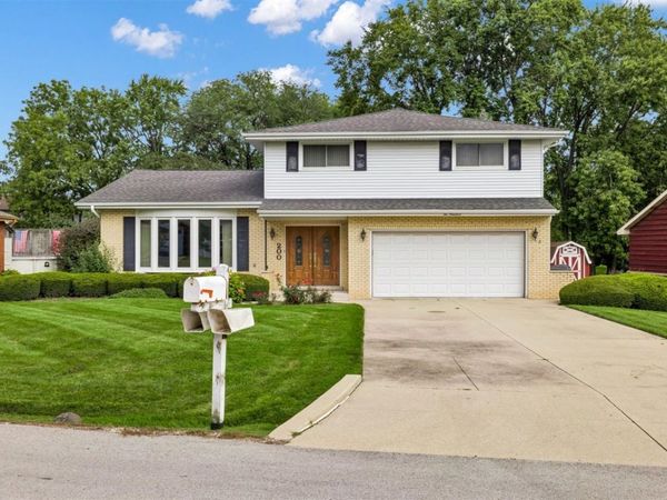 21W200 North Lane , Itasca, IL 60143