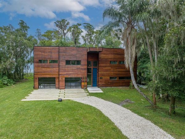 3807 S SEMORAN BOULEVARD , ORLANDO, FL 32822