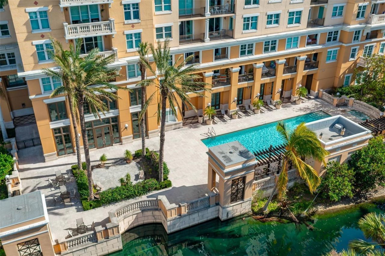 750 N Tamiami Trail , Unit 314, Sarasota, FL 34236 Photo