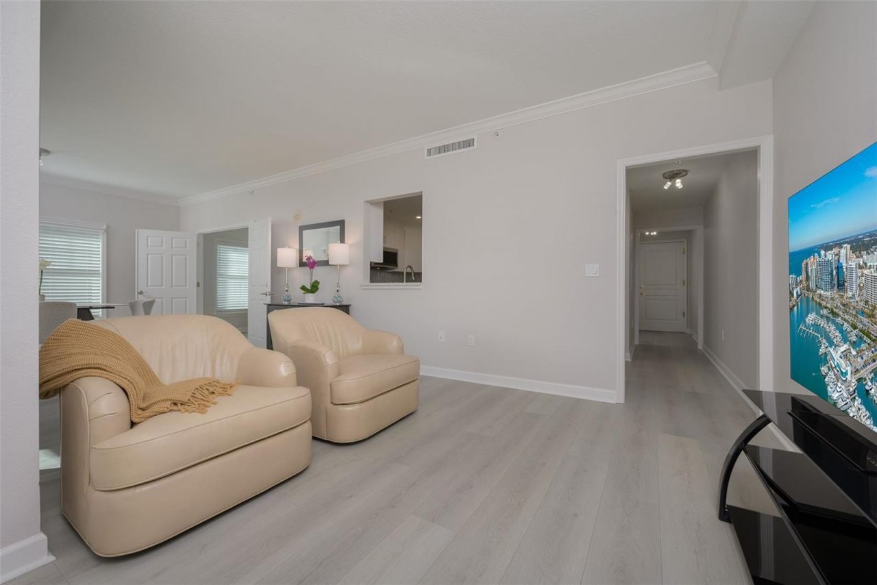 750 N Tamiami Trail , Unit 314, Sarasota, FL 34236 Photo