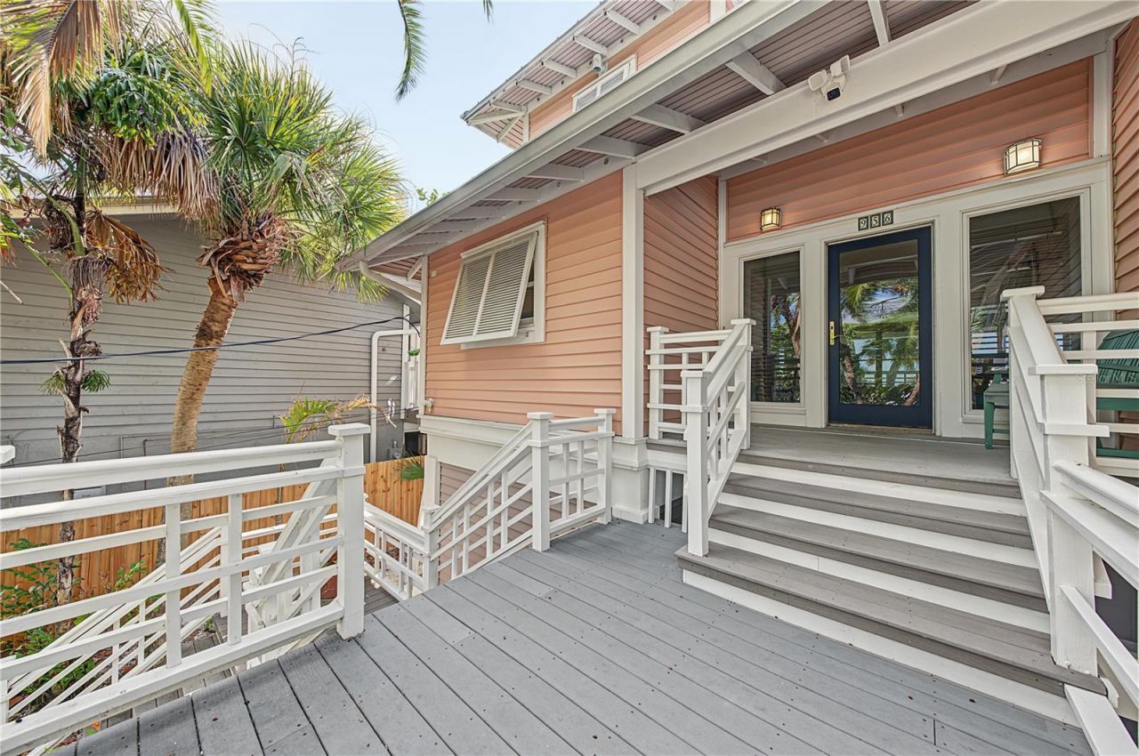 956 Eldorado Avenue, Clearwater, FL 33767 Photo