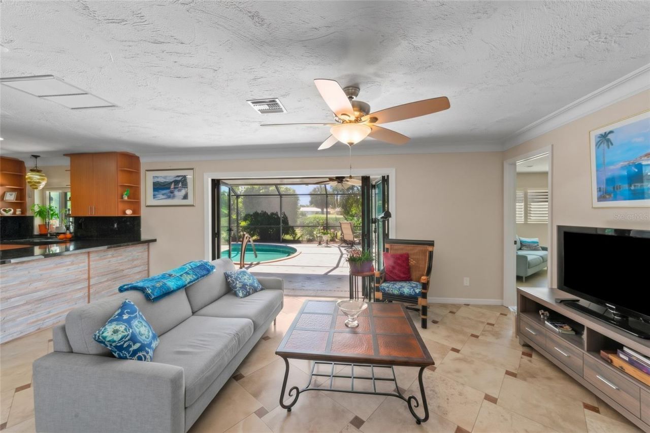 3377 Spring Mill Circle , Sarasota, FL 34239 Photo