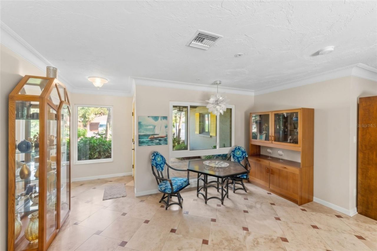 3377 Spring Mill Circle, Sarasota, FL 34239 Photo