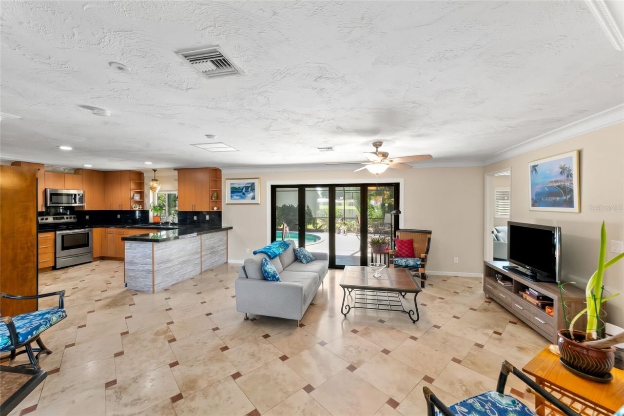 3377 Spring Mill Circle , Sarasota, FL 34239 Photo