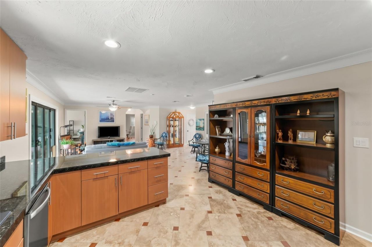 3377 Spring Mill Circle, Sarasota, FL 34239 Photo