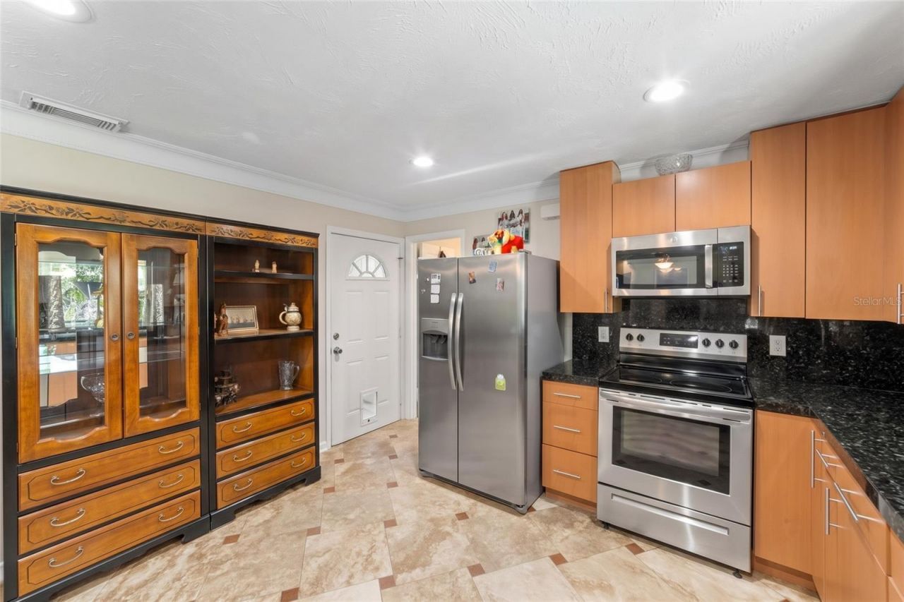 3377 Spring Mill Circle, Sarasota, FL 34239 Photo