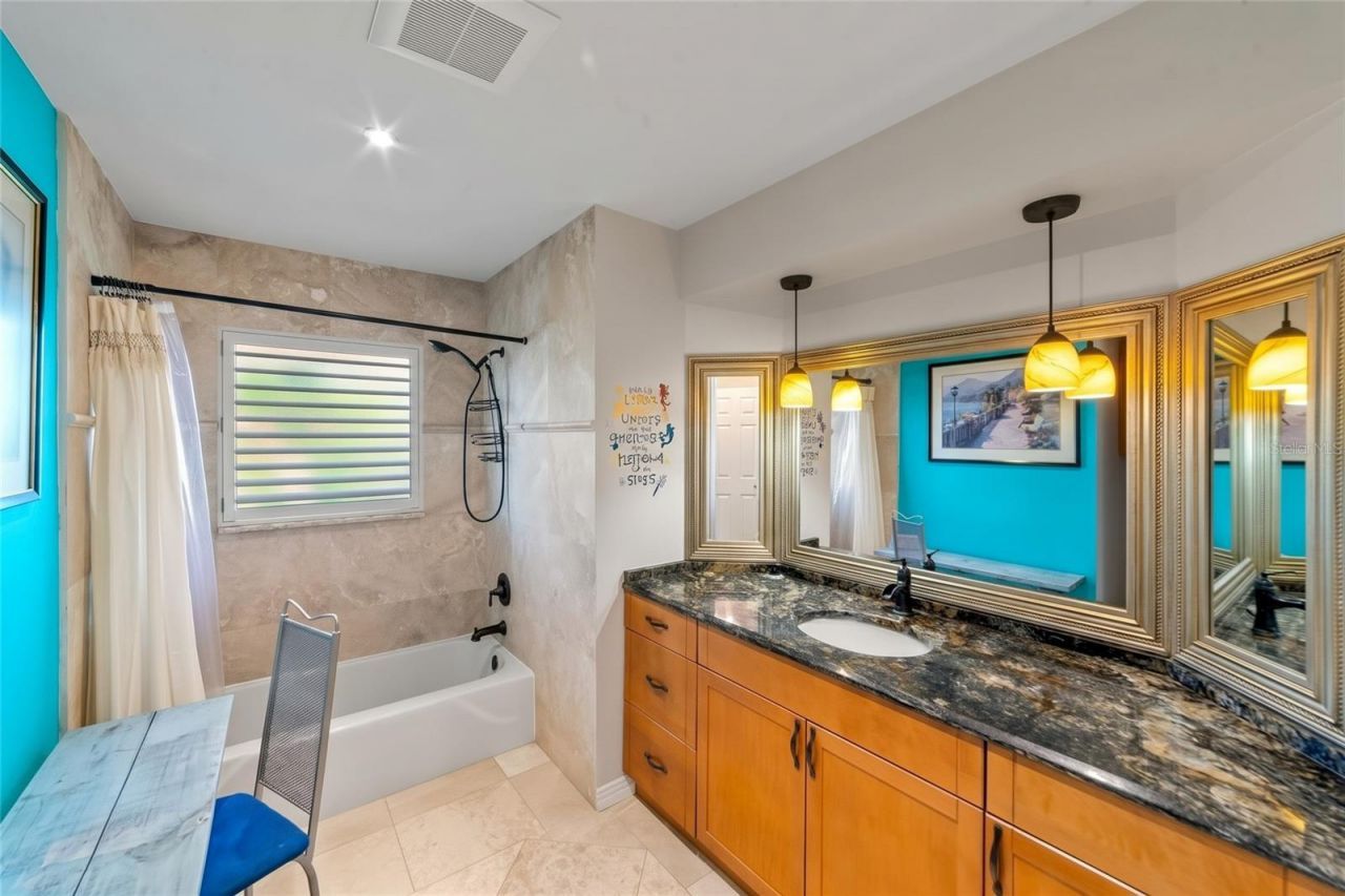 3377 Spring Mill Circle , Sarasota, FL 34239 Photo