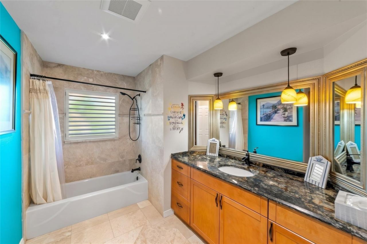 3377 Spring Mill Circle, Sarasota, FL 34239 Photo
