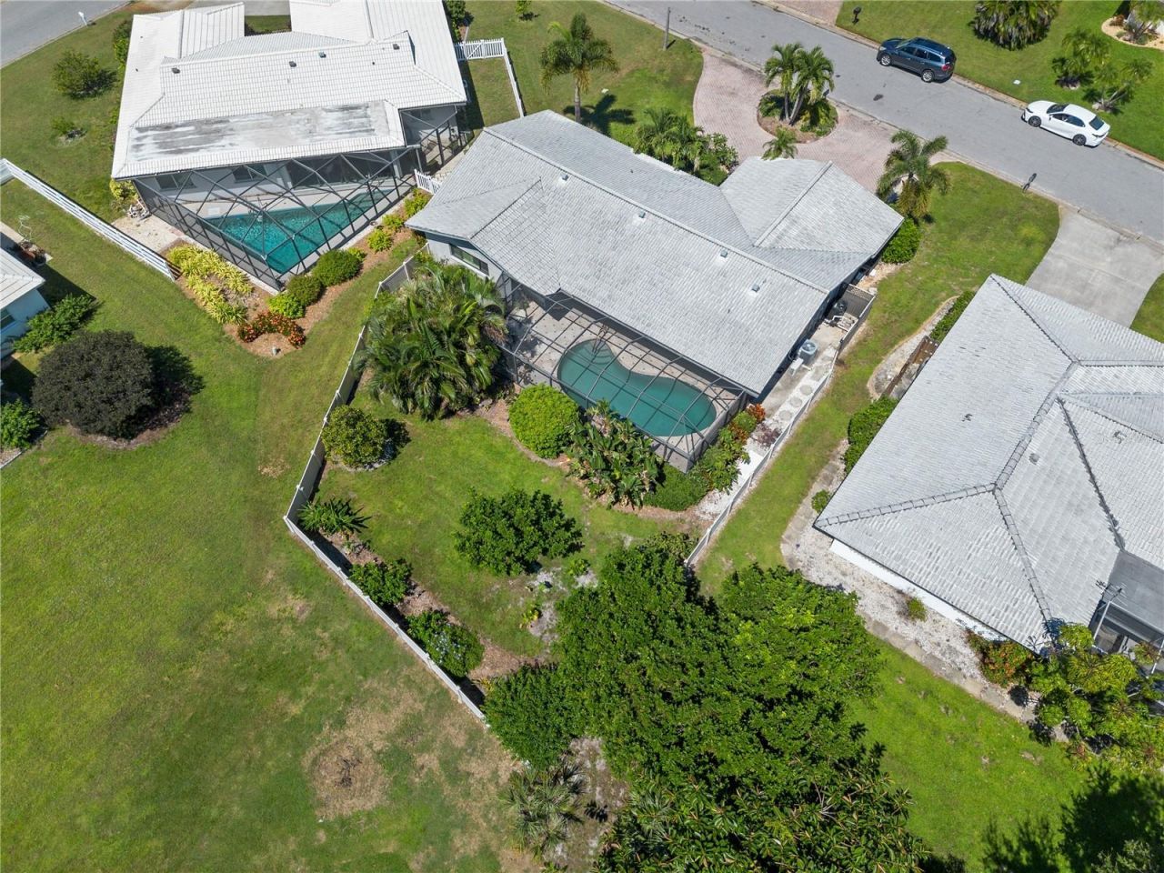 3377 Spring Mill Circle , Sarasota, FL 34239 Photo