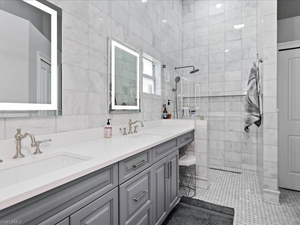 798 Wiggins Bay Dr , Naples, FL 34110 Photo