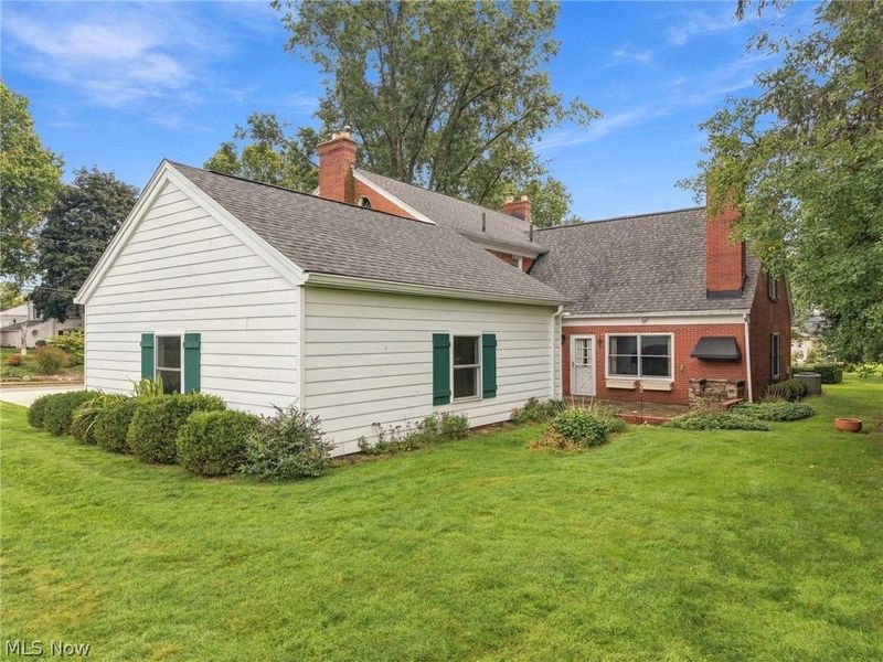 302 Summit Street SW, North Canton, OH 44720 Photo 34