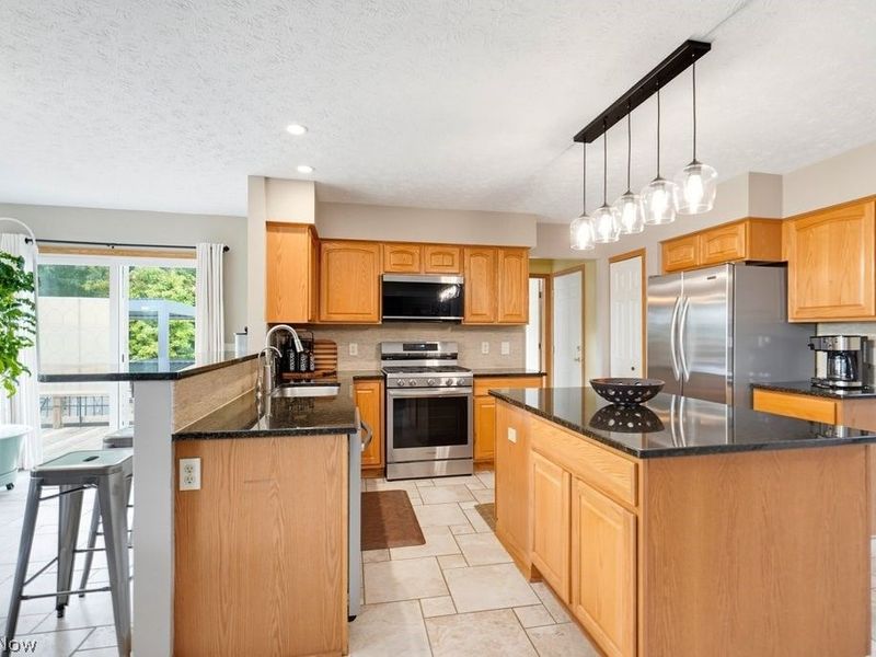 8874 Oliver Court, North Ridgeville, OH 44039 Photo 16