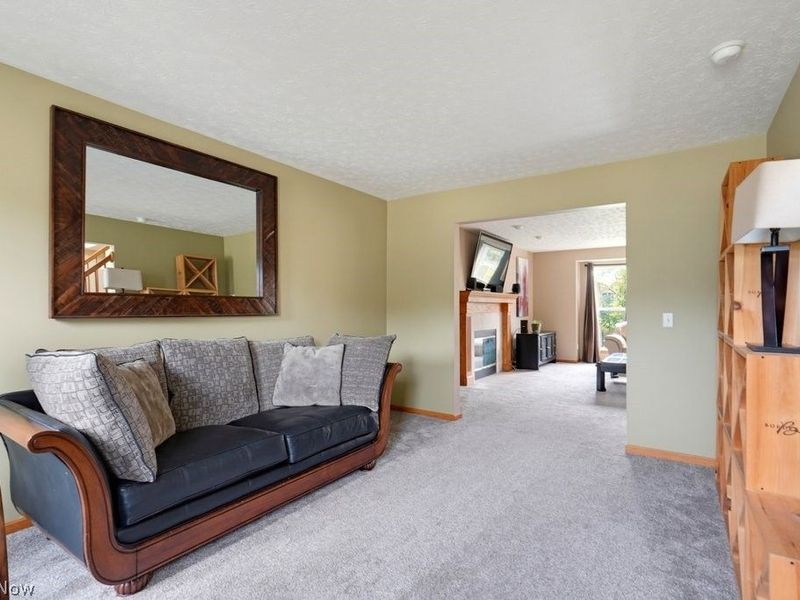 8874 Oliver Court, North Ridgeville, OH 44039 Photo 5