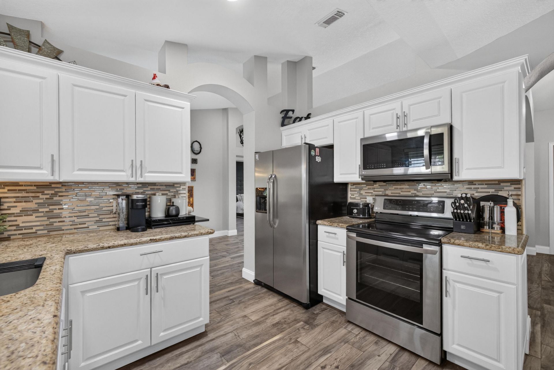 5552 NW Cruzan Avenue, Port Saint Lucie, FL 34986 Photo