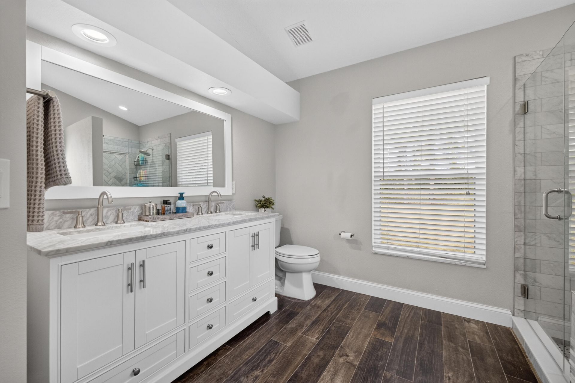 5552 NW Cruzan Avenue, Port Saint Lucie, FL 34986 Photo