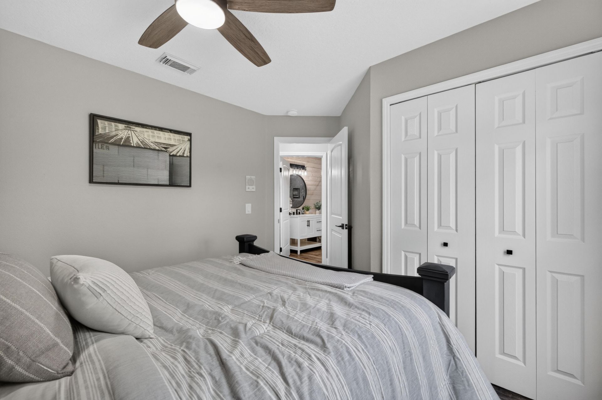 5552 NW Cruzan Avenue, Port Saint Lucie, FL 34986 Photo