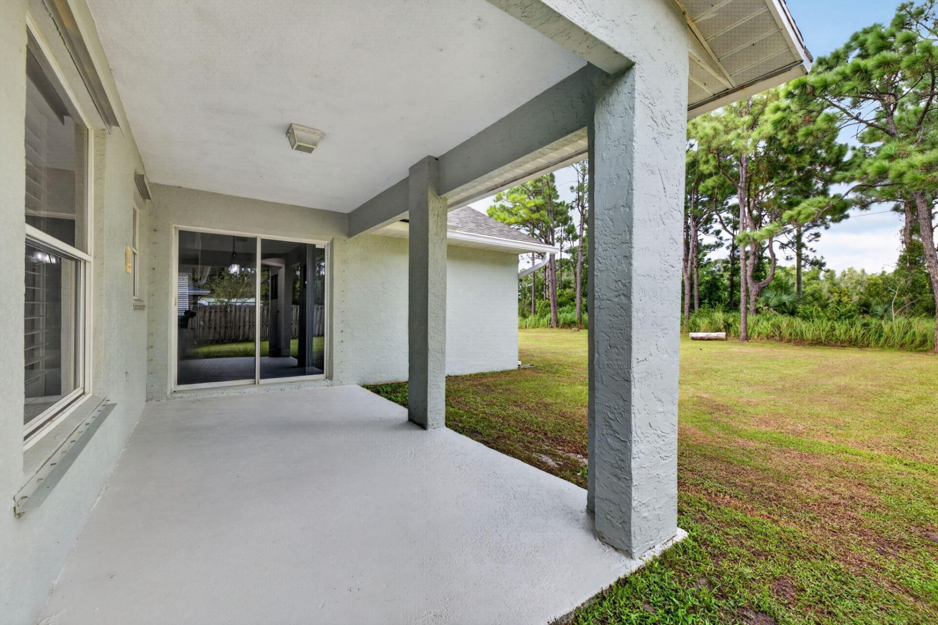 5552 NW Cruzan Avenue, Port Saint Lucie, FL 34986 Photo