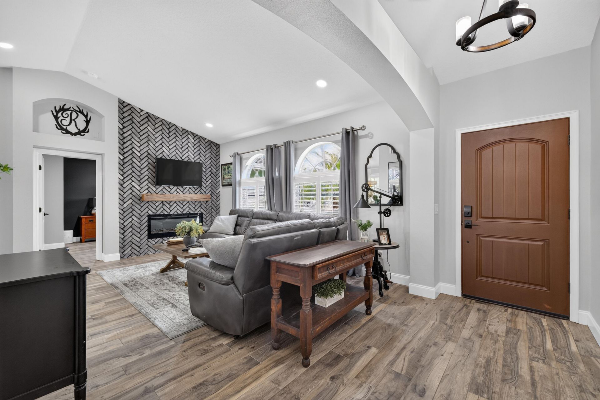 5552 NW Cruzan Avenue, Port Saint Lucie, FL 34986 Photo