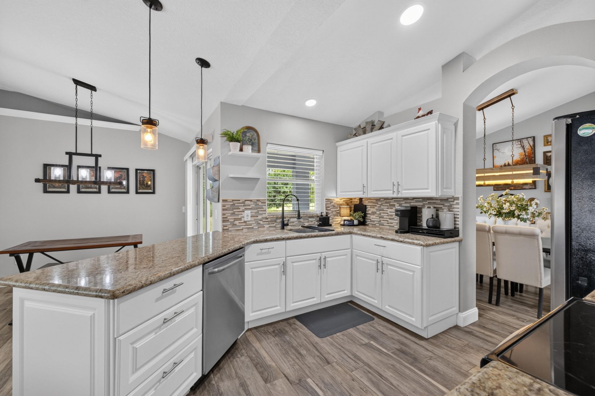 5552 NW Cruzan Avenue, Port Saint Lucie, FL 34986 Photo