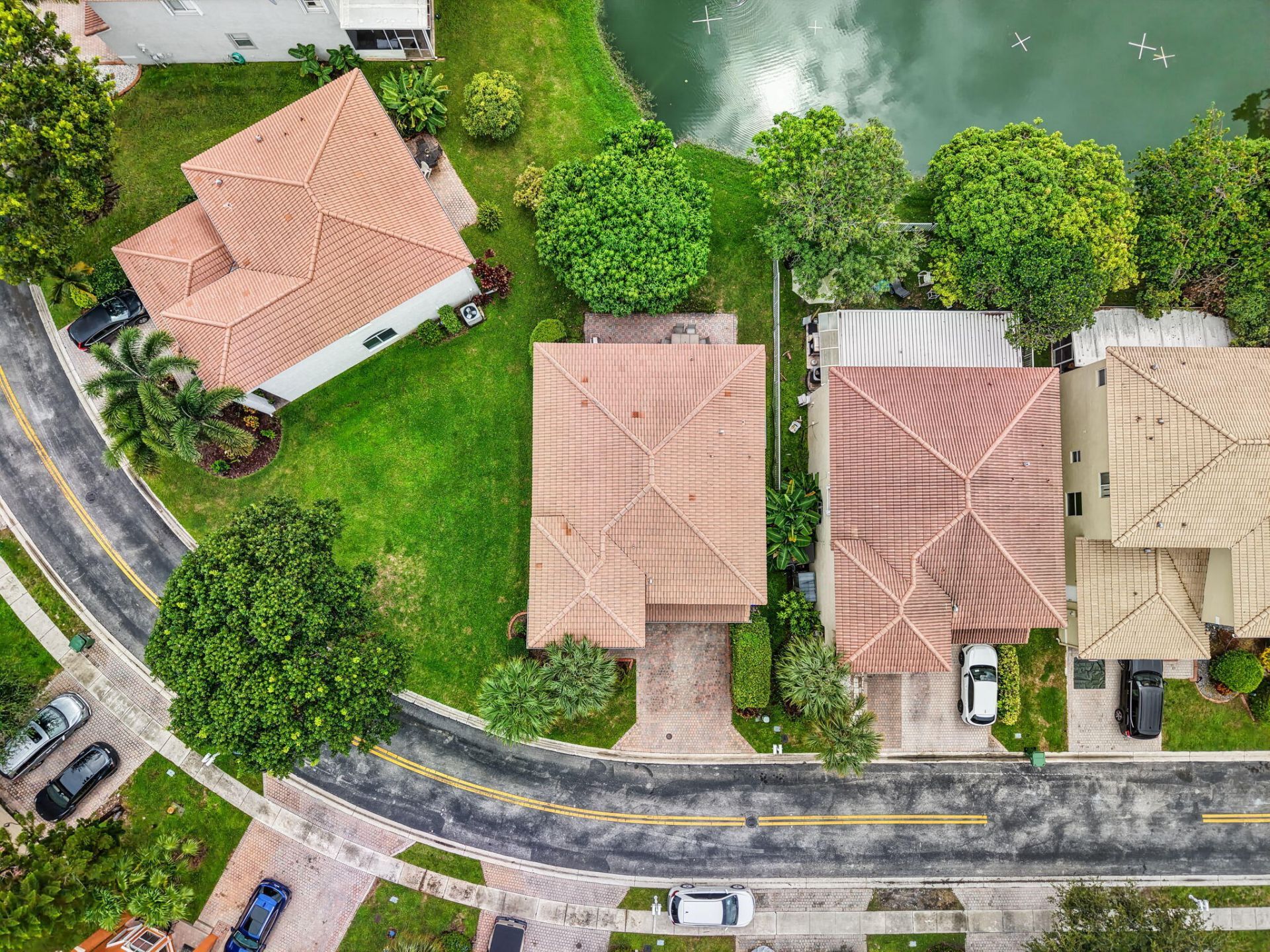 7652 NW 23rd Street, Pembroke Pines, FL 33024 Photo