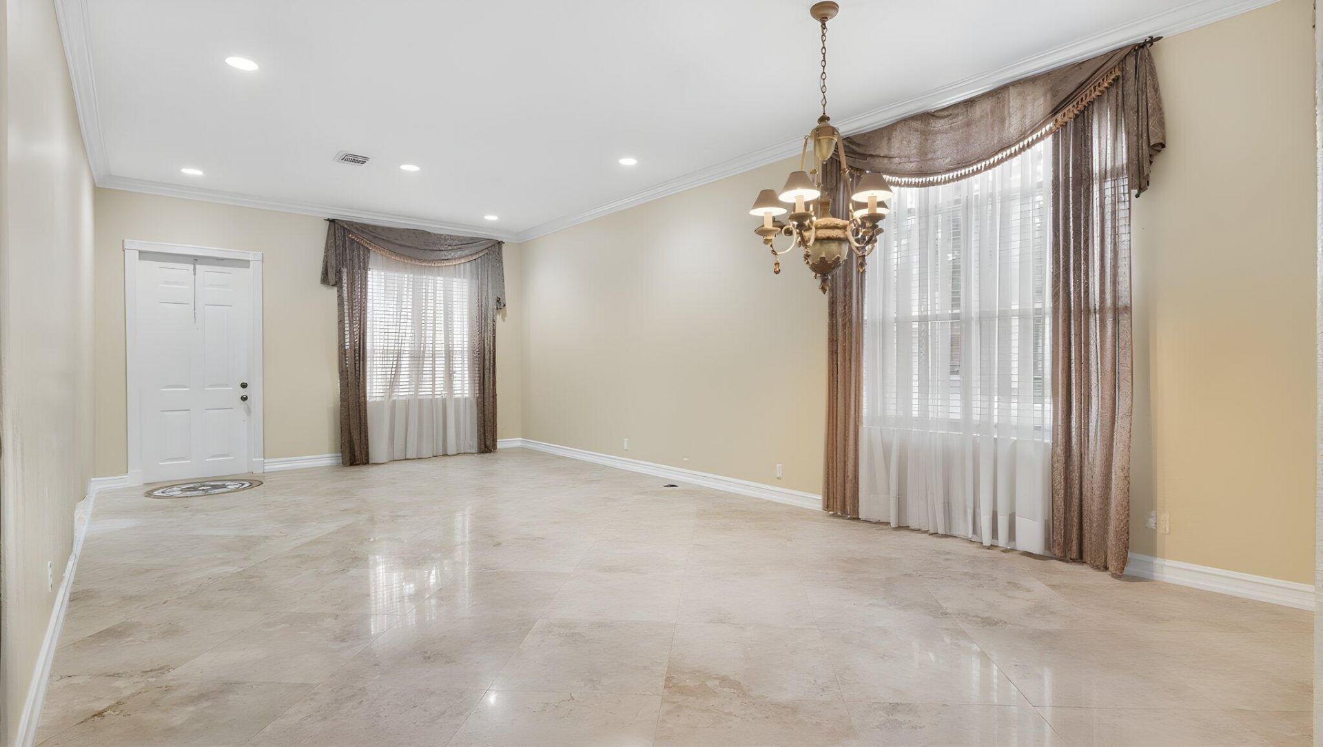 7652 NW 23rd Street, Pembroke Pines, FL 33024 Photo