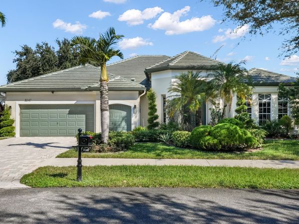 8047 N SAVANNAH Circle, Davie, FL 33328