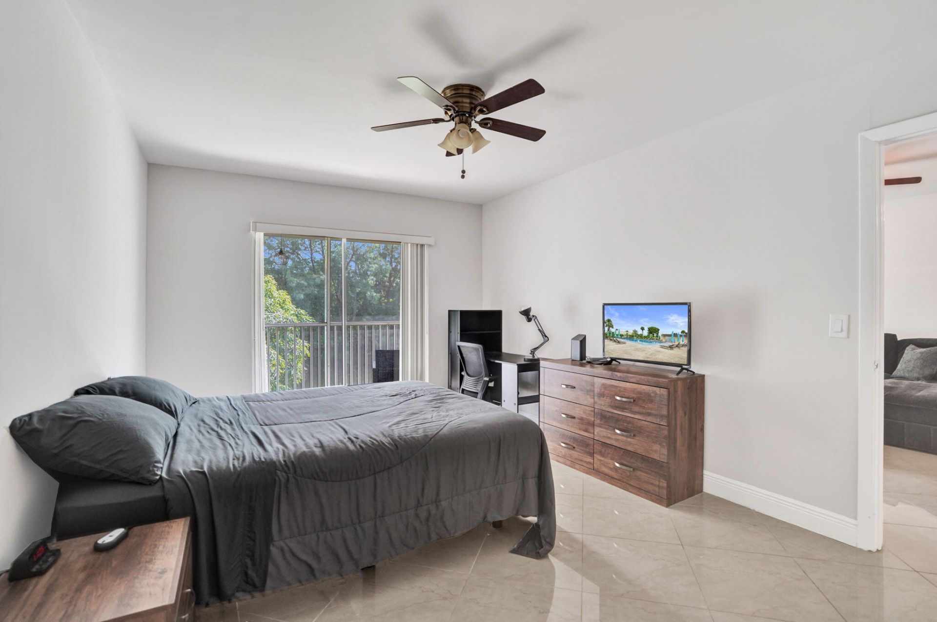 130 Lake Meryl Drive, West Palm Beach, FL 33411 Photo