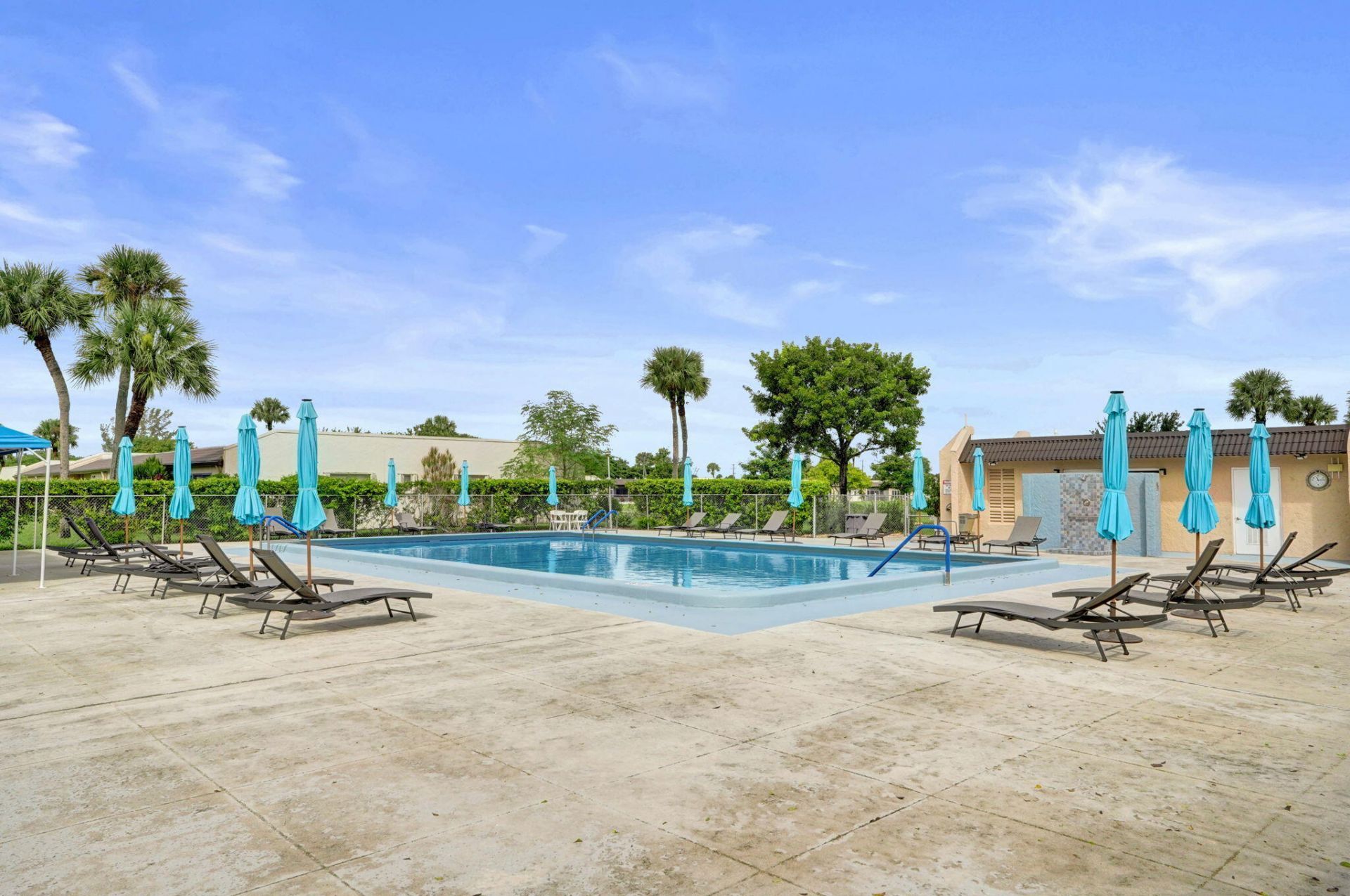 130 Lake Meryl Drive, West Palm Beach, FL 33411 Photo