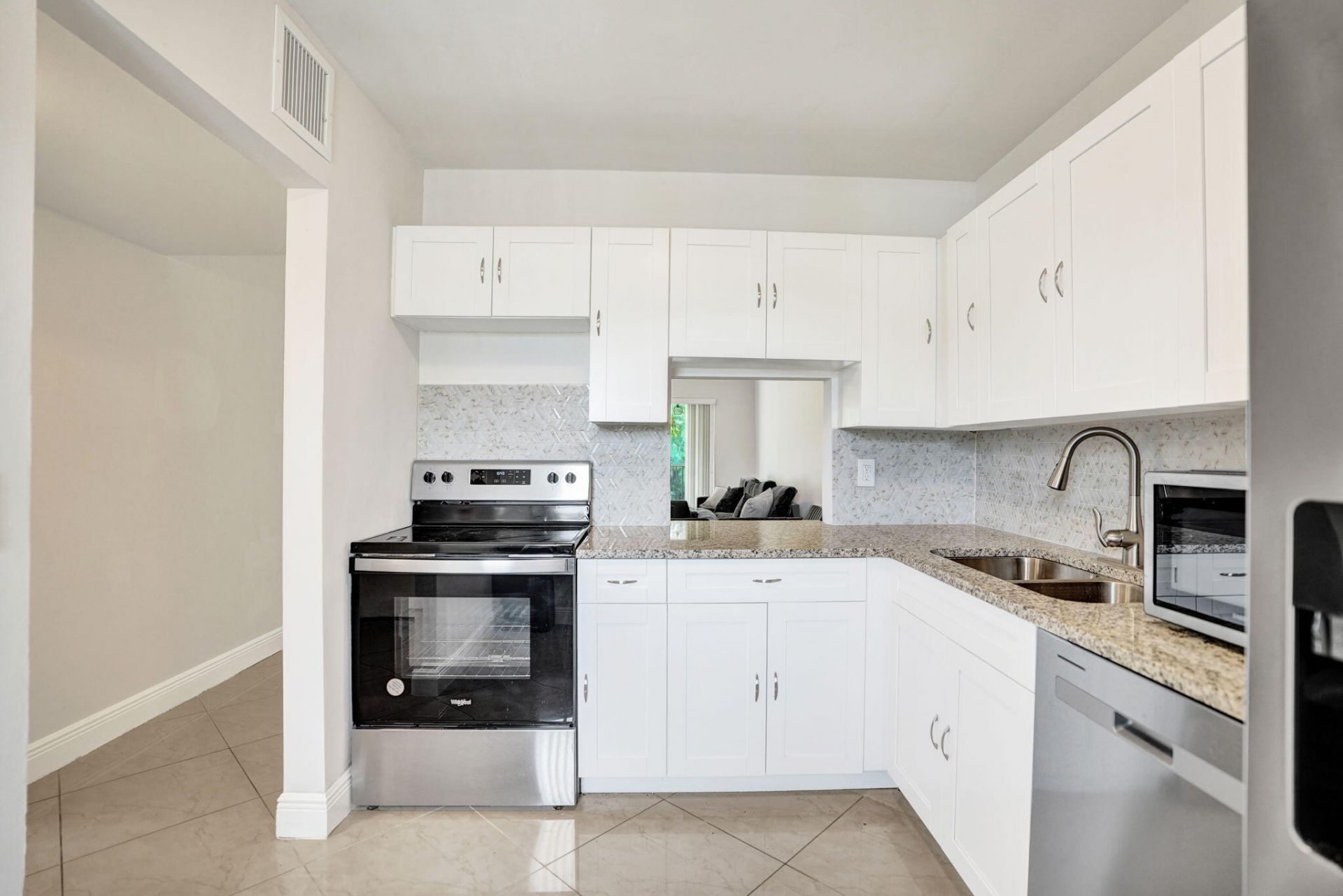 130 Lake Meryl Drive, West Palm Beach, FL 33411 Photo