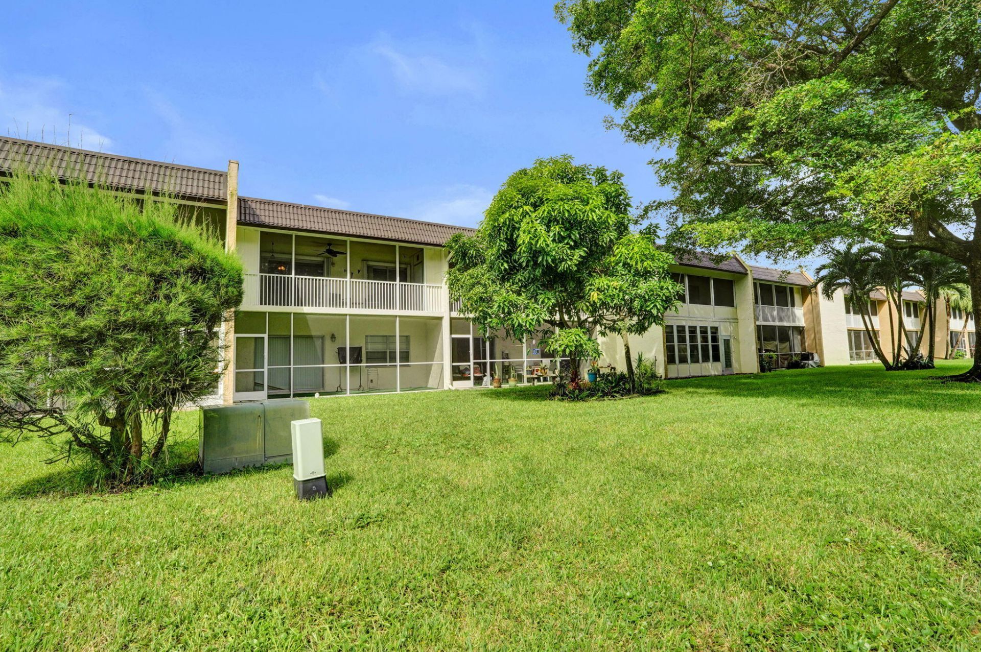 130 Lake Meryl Drive, West Palm Beach, FL 33411 Photo