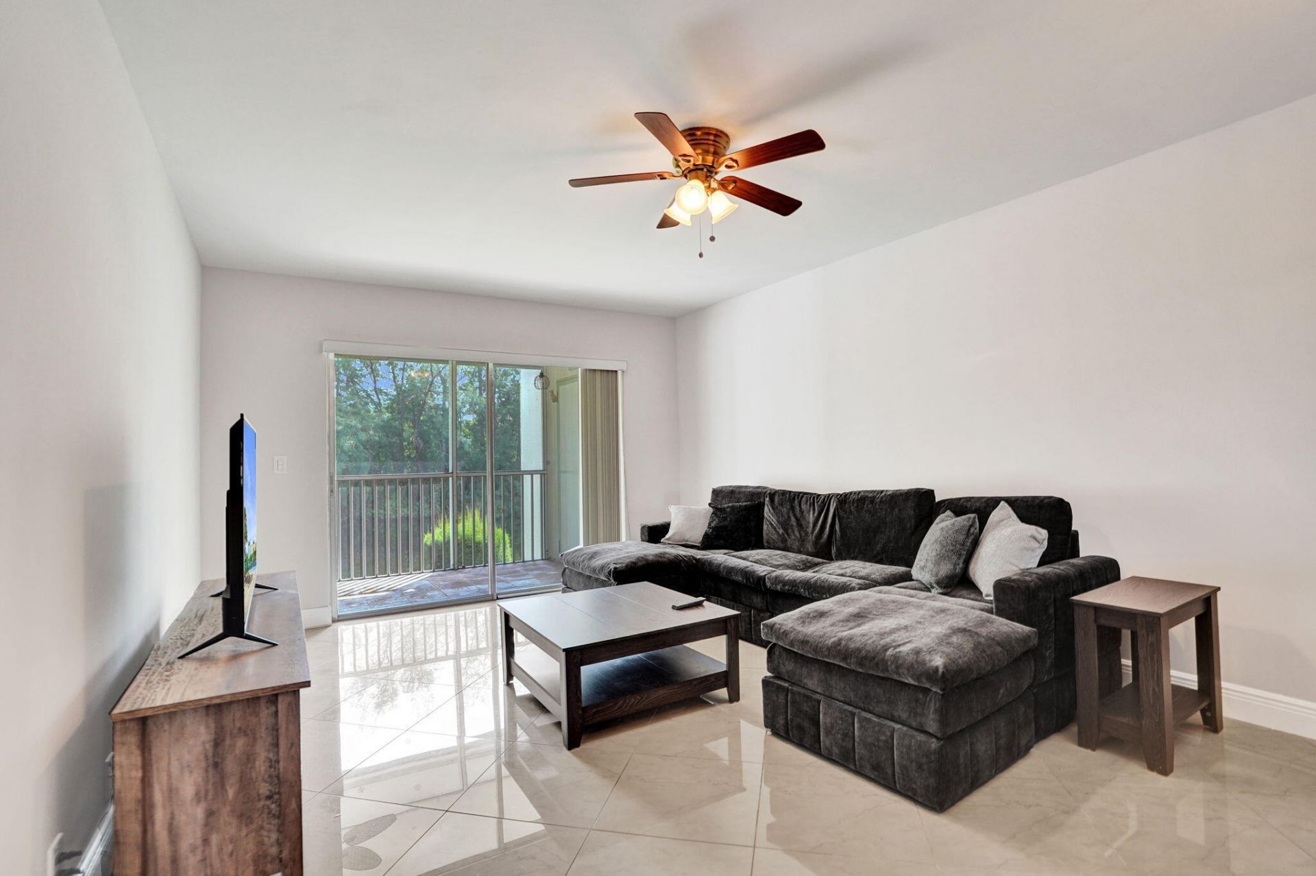130 Lake Meryl Drive, West Palm Beach, FL 33411 Photo